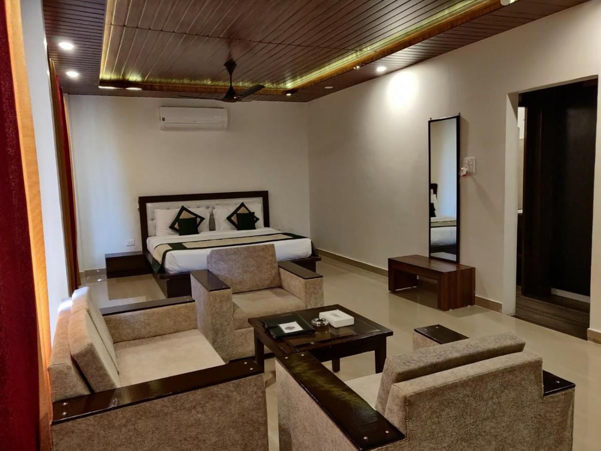 Skywood Resort Shoghi Shogi Ngoại thất bức ảnh