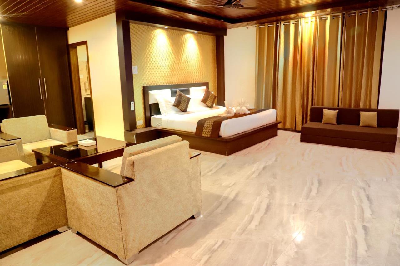 Skywood Resort Shoghi Shogi Ngoại thất bức ảnh