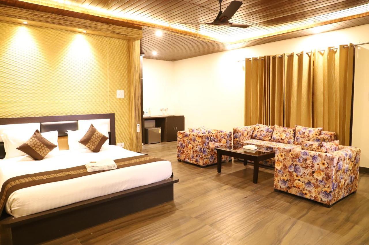 Skywood Resort Shoghi Shogi Ngoại thất bức ảnh