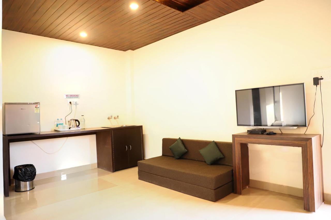 Skywood Resort Shoghi Shogi Ngoại thất bức ảnh