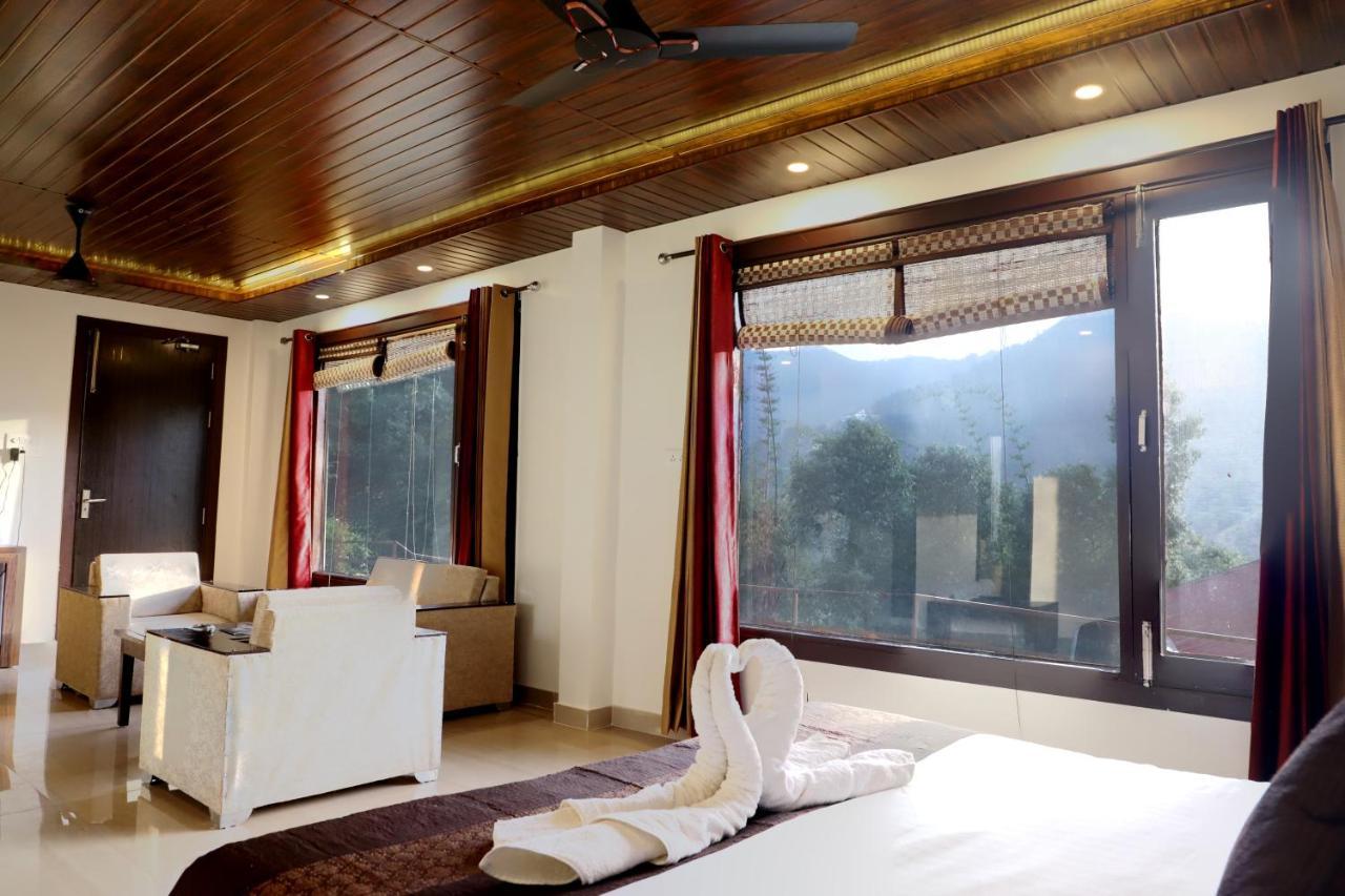 Skywood Resort Shoghi Shogi Ngoại thất bức ảnh