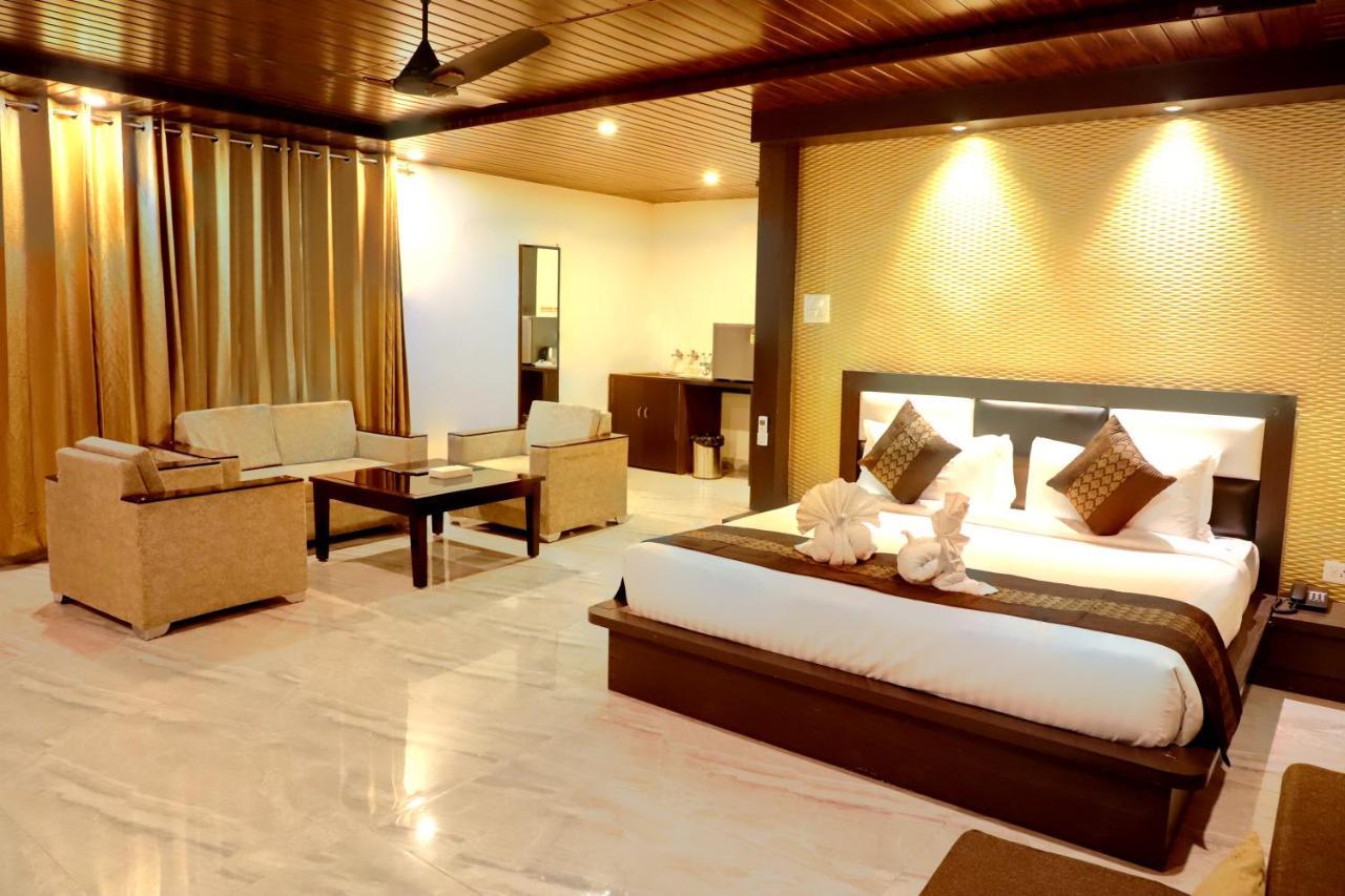 Skywood Resort Shoghi Shogi Ngoại thất bức ảnh