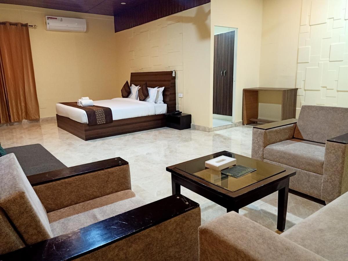 Skywood Resort Shoghi Shogi Ngoại thất bức ảnh