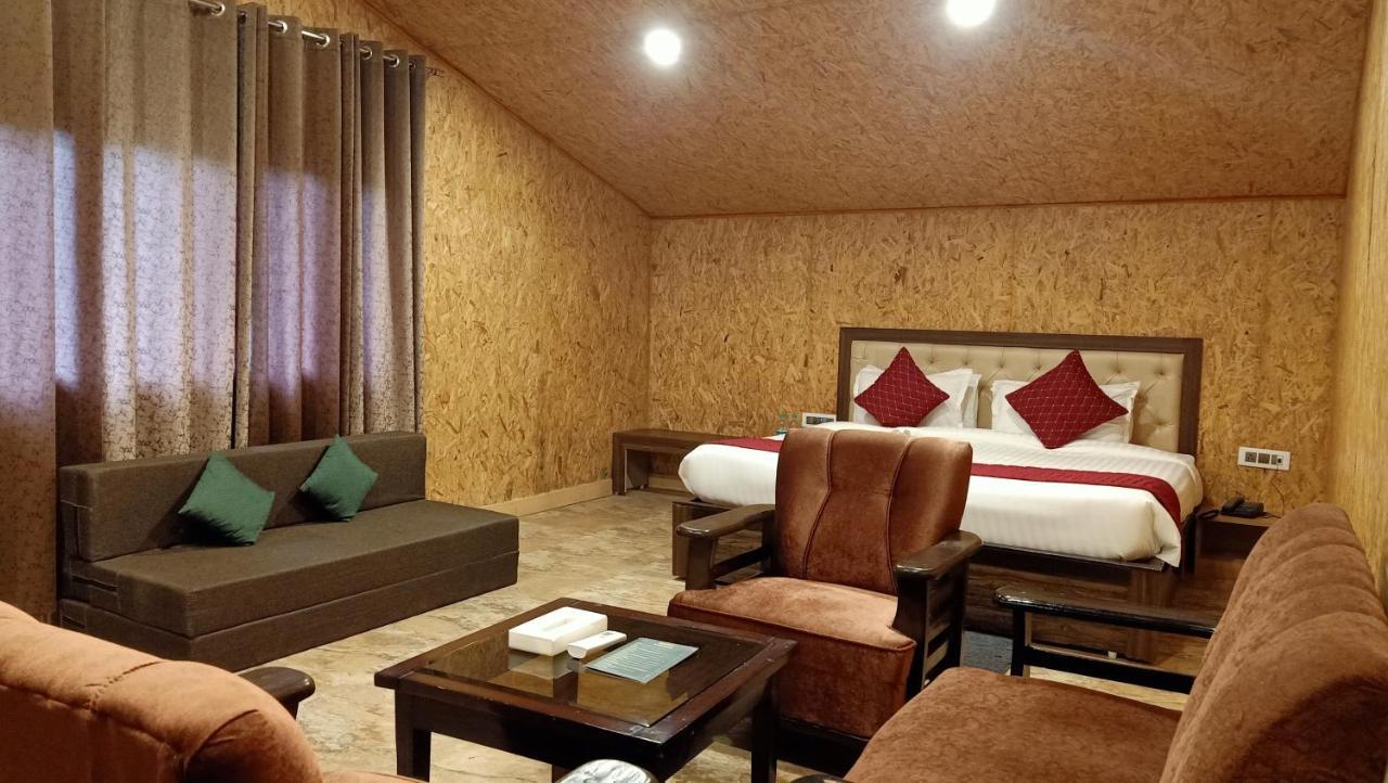 Skywood Resort Shoghi Shogi Ngoại thất bức ảnh